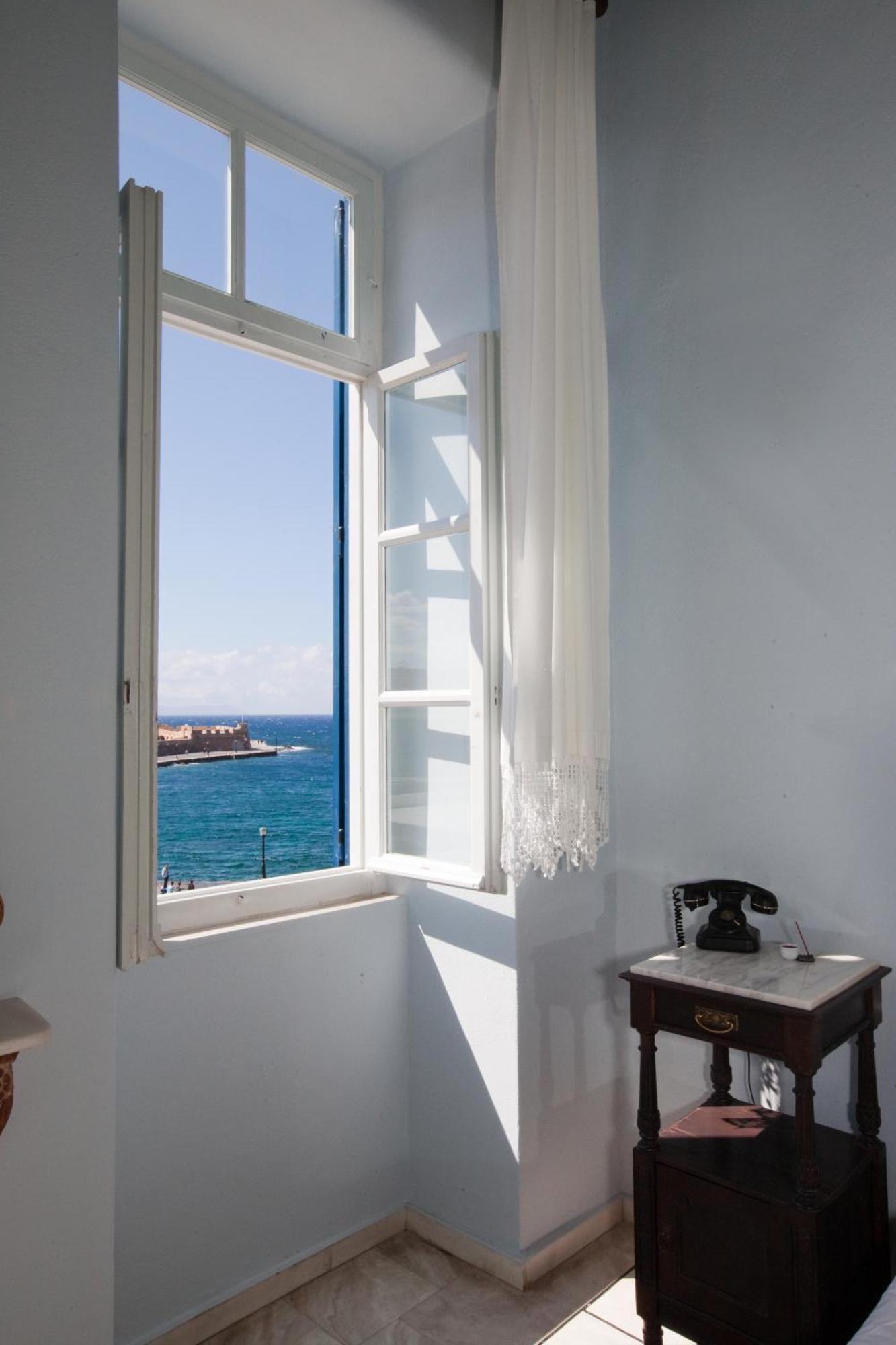 Apartahotel Pandora 4*